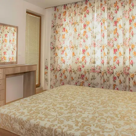 Garden Of Eden Pmg Apartmán Sveti Vlas